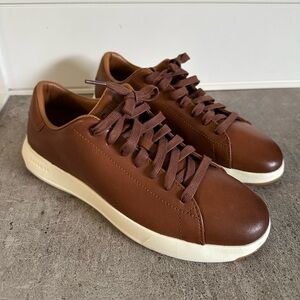 Cole Haan NWOT Brown Leather Sneakers Men’s Size 7